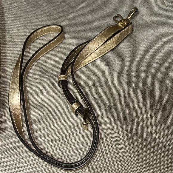 Michael Kors Jet Set Gold Clutch/Crossbody bag - Picture 7 of 7